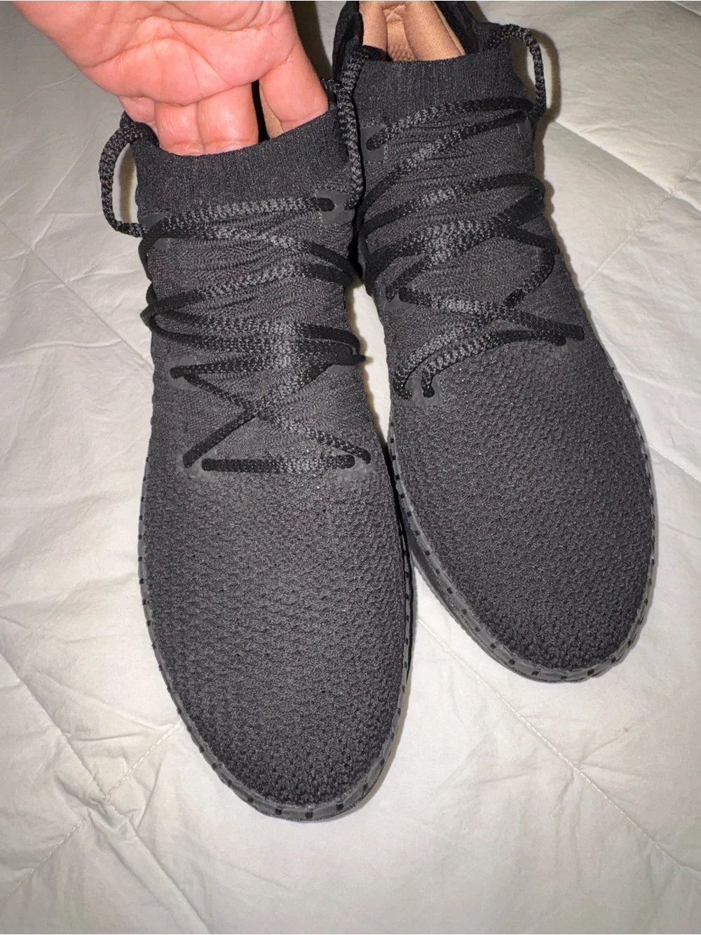 Vibram Men's All-Black Knit Athletic Sneakers
